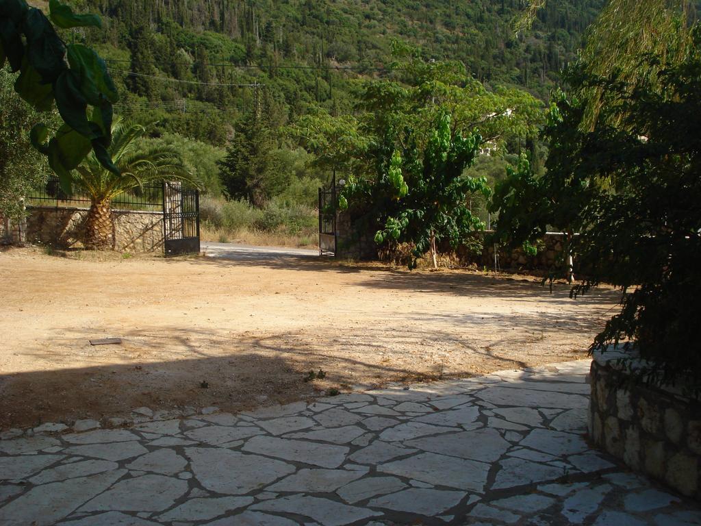 Santa Maria Rooms Áyios Nikítas Exterior foto